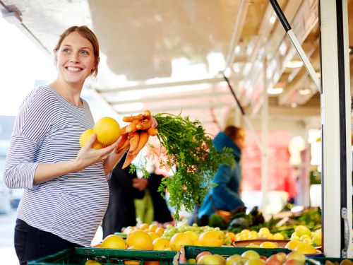 Gesund essen ist wichtig – doch was darf eine Schwangere nicht essen?